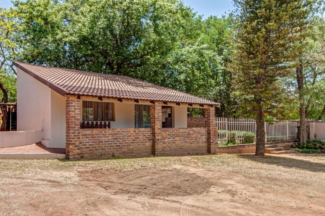 Dalberry Guest House Johannesburg Exteriör bild